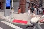 每体：世界杯决赛之前，费兰、奥尔莫、加西亚在纽约街头骑行